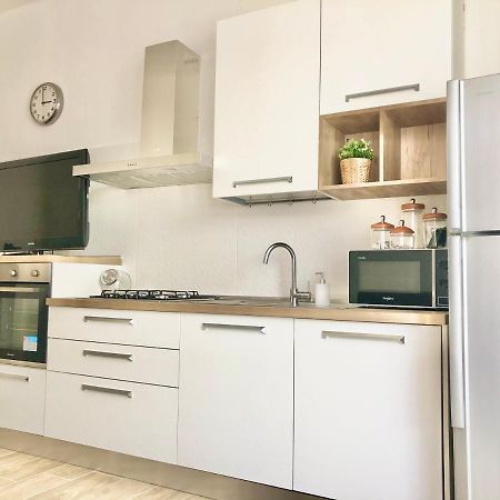 Bellini Lorenz Apartment Cagliari Exteriör bild
