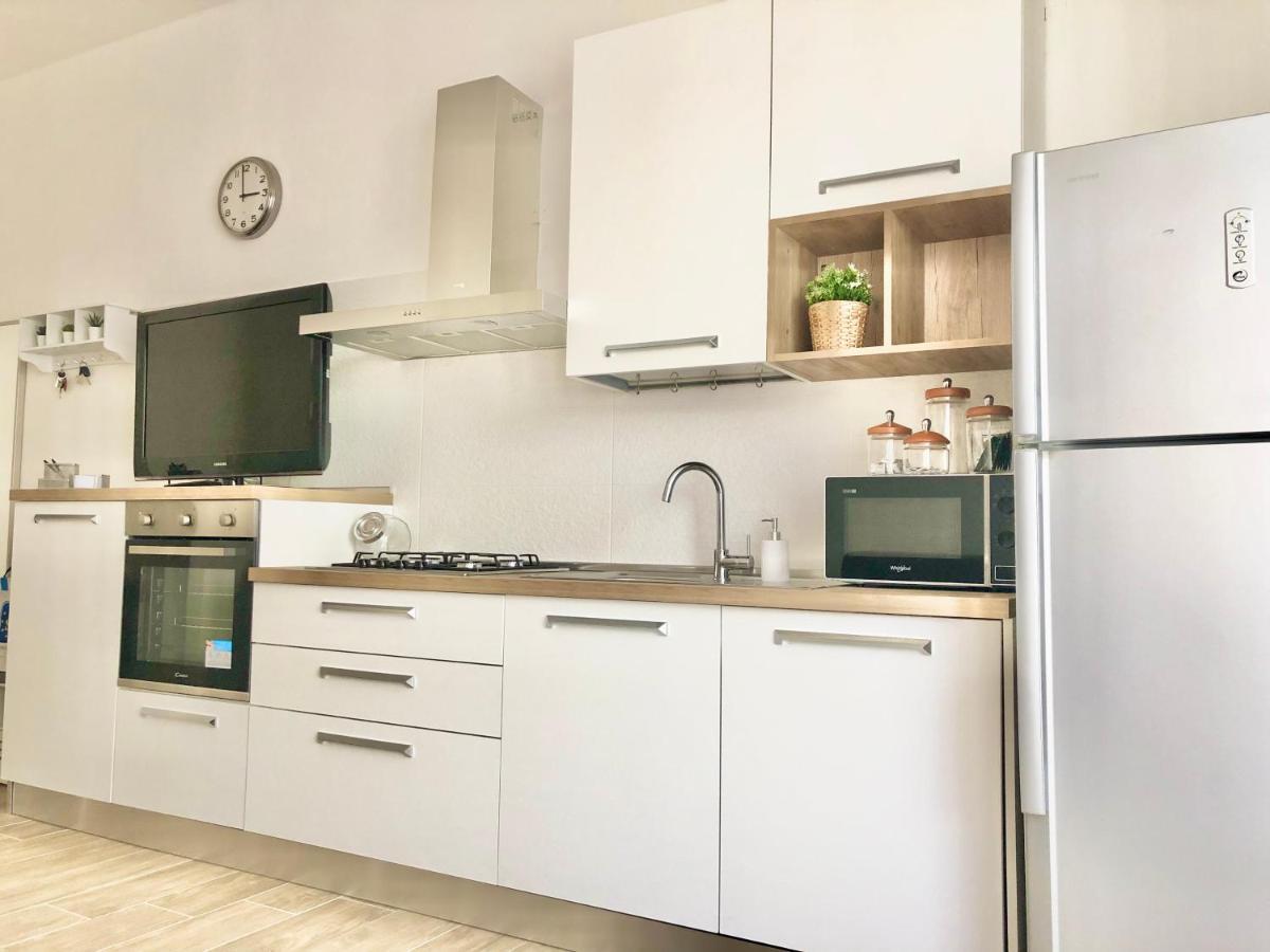 Bellini Lorenz Apartment Cagliari Exteriör bild