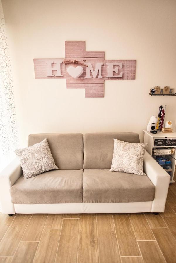 Bellini Lorenz Apartment Cagliari Exteriör bild