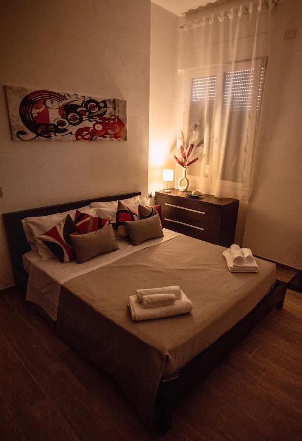 Bellini Lorenz Apartment Cagliari Exteriör bild
