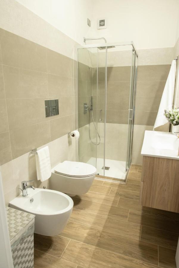 Bellini Lorenz Apartment Cagliari Exteriör bild